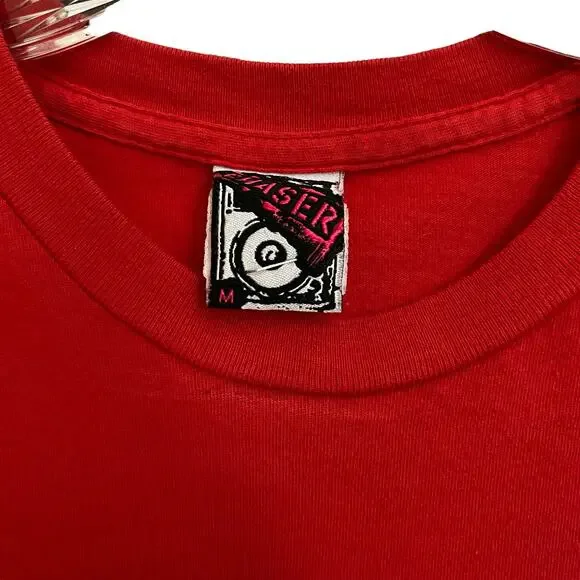 Vintage Y2K Chasers AC/DC Dirty Deeds Done Dirt Cheap Graphic T-shirt Red M - Picture 2 of 4